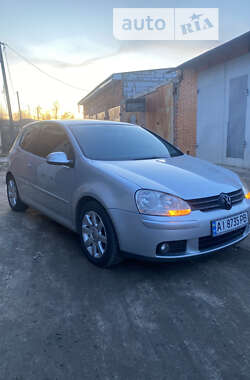 Хэтчбек Volkswagen Golf 2004 в Чернигове