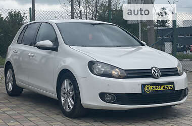 Хетчбек Volkswagen Golf 2012 в Стрию