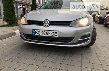 Універсал Volkswagen Golf 2013 в Вінниці