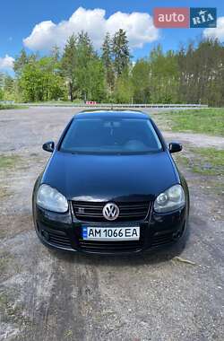 Хетчбек Volkswagen Golf 2008 в Коростишеві