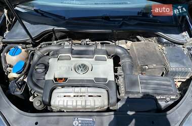 Хэтчбек Volkswagen Golf 2008 в Коростышеве