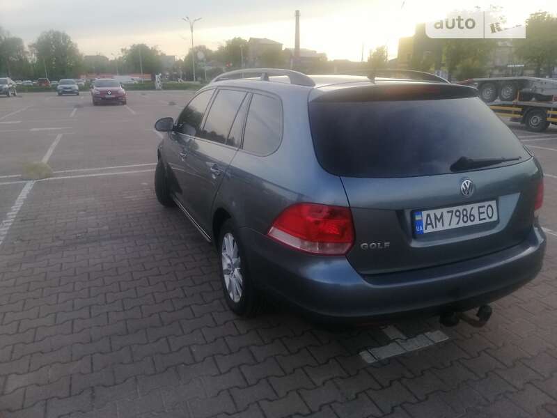 Универсал Volkswagen Golf 2008 в Житомире