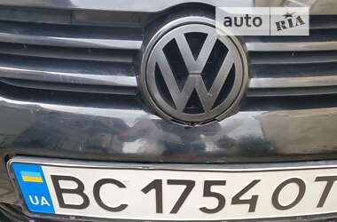 Хэтчбек Volkswagen Golf 2005 в 