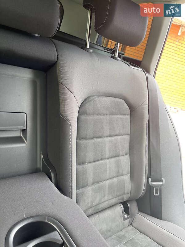 Універсал Volkswagen Golf 2017 в Запоріжжі