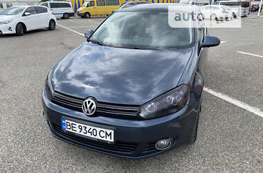 Универсал Volkswagen Golf 2010 в Черновцах