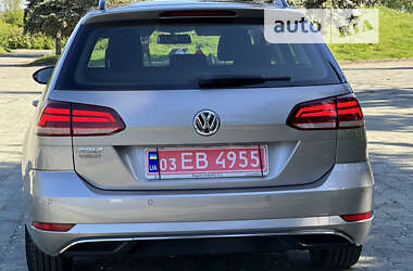 Универсал Volkswagen Golf 2018 в Дубно