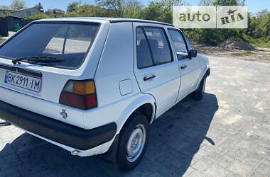 Хэтчбек Volkswagen Golf 1987 в Здолбунове