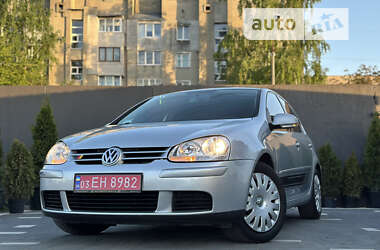 Хэтчбек Volkswagen Golf 2008 в Дрогобыче