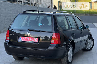 Универсал Volkswagen Golf 2002 в Луцке