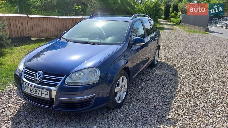 Универсал Volkswagen Golf 2008 в Кутах