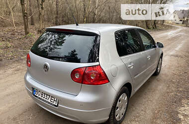 Хетчбек Volkswagen Golf 2008 в Бродах