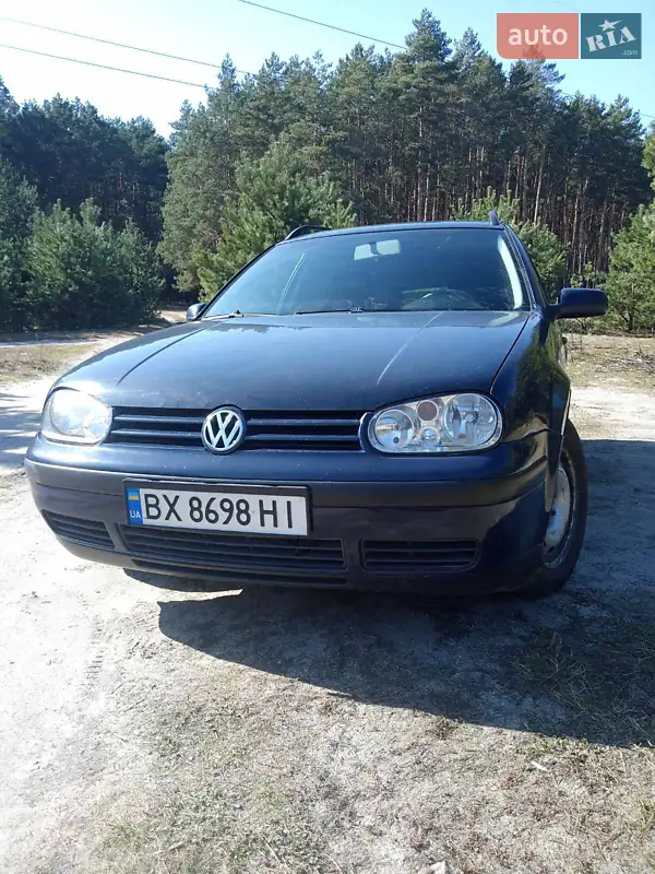 Volkswagen Golf