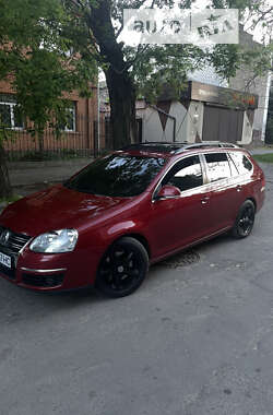 Універсал Volkswagen Golf 2008 в Миколаєві