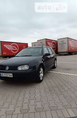 Универсал Volkswagen Golf 2000 в Черновцах