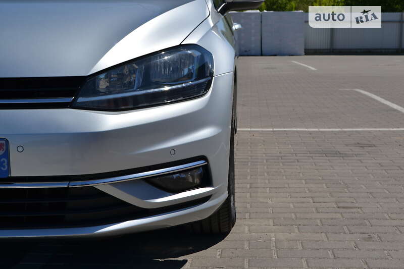 Універсал Volkswagen Golf 2019 в Дубні