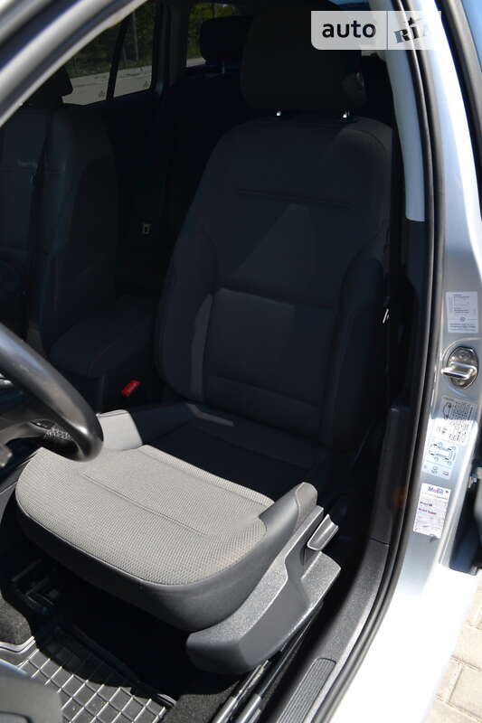 Універсал Volkswagen Golf 2019 в Дубні