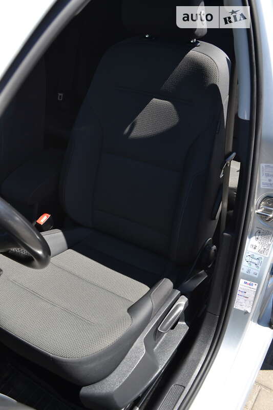 Універсал Volkswagen Golf 2019 в Дубні