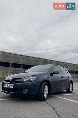 Хэтчбек Volkswagen Golf 2011 в Полтаве