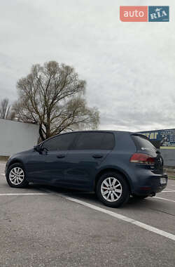 Хэтчбек Volkswagen Golf 2011 в Полтаве