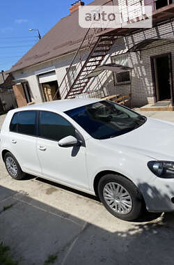 Хэтчбек Volkswagen Golf 2011 в Запорожье