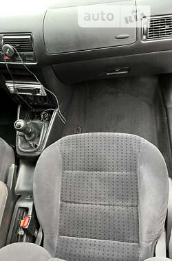 Универсал Volkswagen Golf 2000 в 