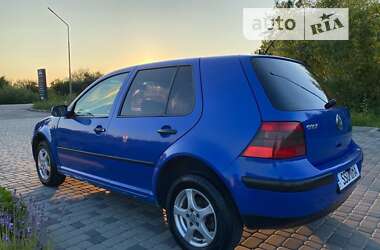 Хетчбек Volkswagen Golf 1999 в Береговому