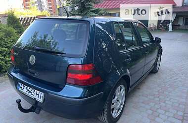 Хетчбек Volkswagen Golf 2002 в Львові