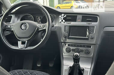 Универсал Volkswagen Golf 2014 в Стрые