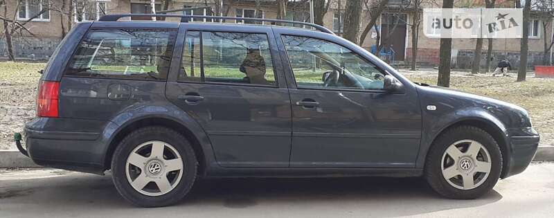 Volkswagen Golf 2000