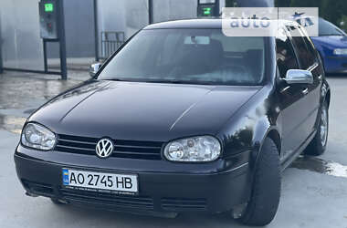Хэтчбек Volkswagen Golf 2000 в Яремче