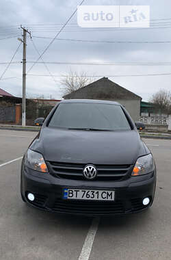 Хэтчбек Volkswagen Golf 2007 в Вознесенске