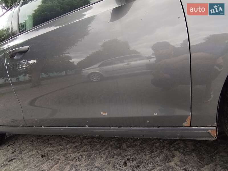 Хетчбек Volkswagen Golf 2011 в Хмельницькому
