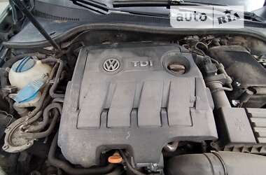 Хэтчбек Volkswagen Golf 2011 в Хмельницком