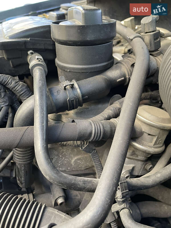 Универсал Volkswagen Golf 2002 в Киеве фото 12 Универсал Volkswagen Golf 2002 в Киеве