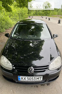 Хетчбек Volkswagen Golf 2005 в Лозовій