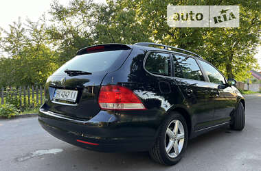 Универсал Volkswagen Golf 2008 в Здолбунове