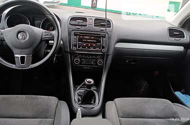 Универсал Volkswagen Golf 2010 в Хмельницком