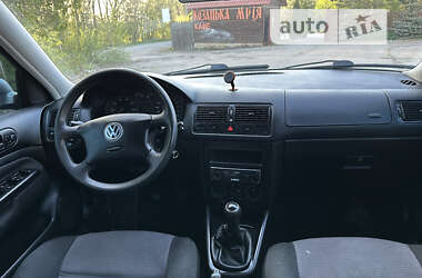 Хэтчбек Volkswagen Golf 2000 в Жмеринке