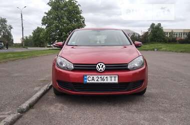 Хэтчбек Volkswagen Golf 2009 в Чигирине