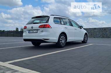 Універсал Volkswagen Golf 2013 в Мукачевому