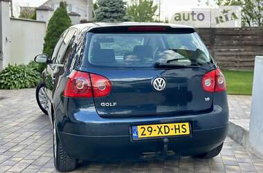 Хетчбек Volkswagen Golf 2006 в Вінниці