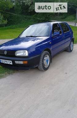 Хэтчбек Volkswagen Golf 1997 в Черновцах