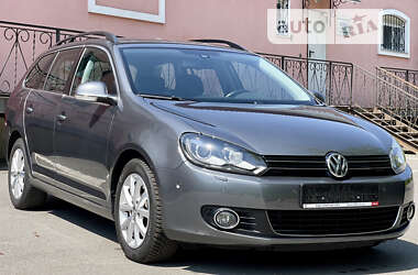 Универсал Volkswagen Golf 2009 в Киеве