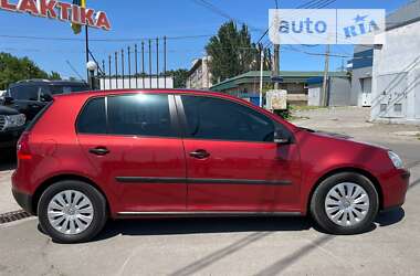 Хэтчбек Volkswagen Golf 2008 в Николаеве