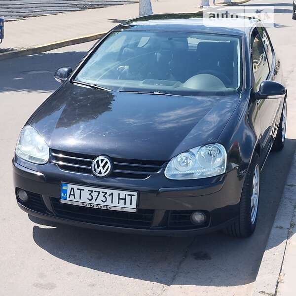 Volkswagen Golf 2004