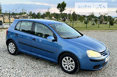 Хетчбек Volkswagen Golf 2004 в Івано-Франківську