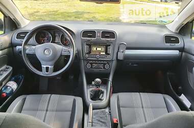 Универсал Volkswagen Golf 2013 в Луцке