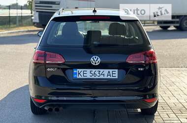 Универсал Volkswagen Golf 2015 в Днепре