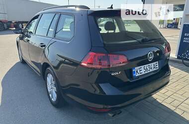 Универсал Volkswagen Golf 2015 в Днепре