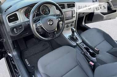 Универсал Volkswagen Golf 2015 в Днепре